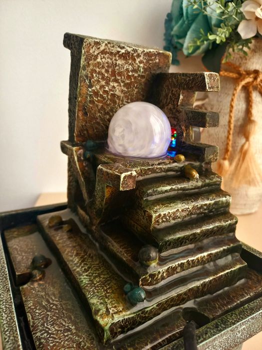 Fantana feng shui cu leduri