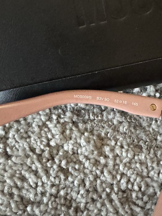 Ochelari de soare Moschino