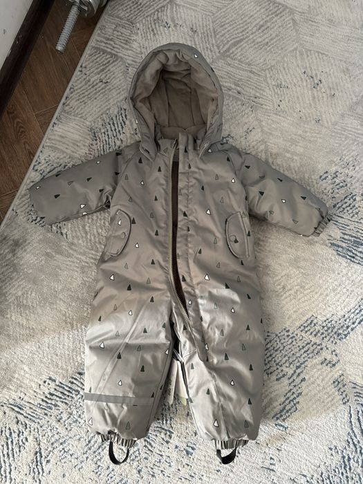 Продам зимний комбинезон детский