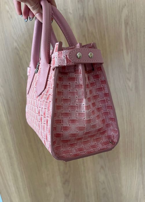 Малка , розова чанта DARIS