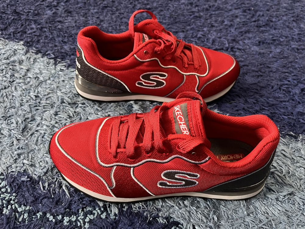 Pantofi sport dama Skechers Air-Cooled rosii 39