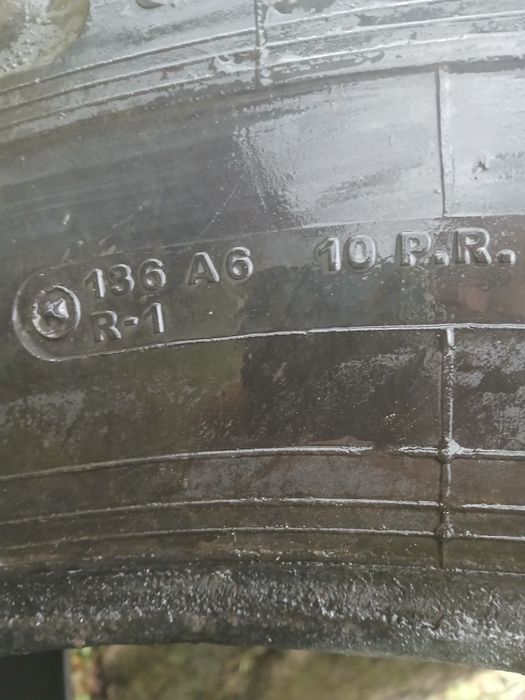 Vand anvelope UTB 650