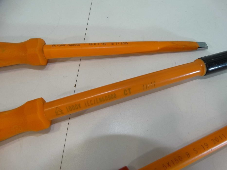 Разпродажба Изолирани отверки 1000 V - Derancourt