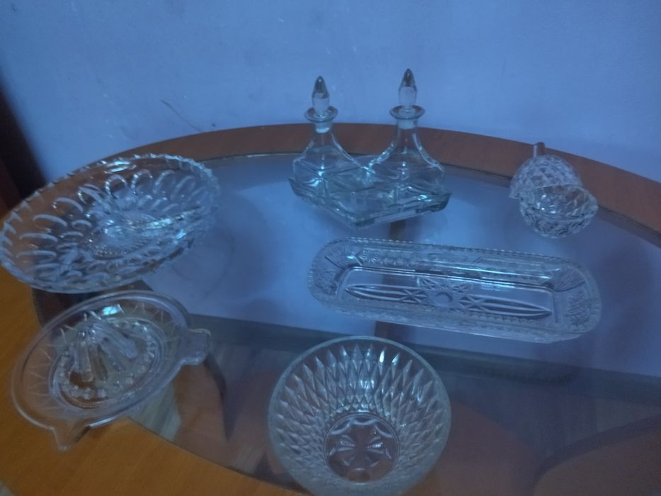 Vintage cristal și sticla