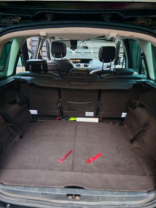 Renault Grand Scenic 7 locuri full option, piele, trapă, stare bună