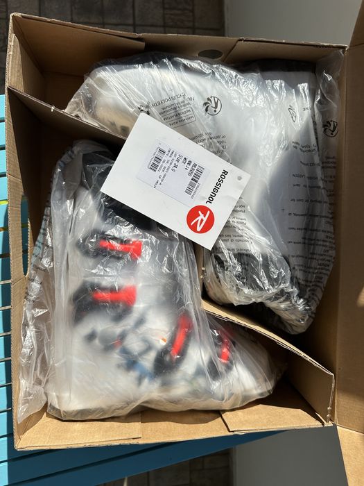 Детски ски обувки Rossignol