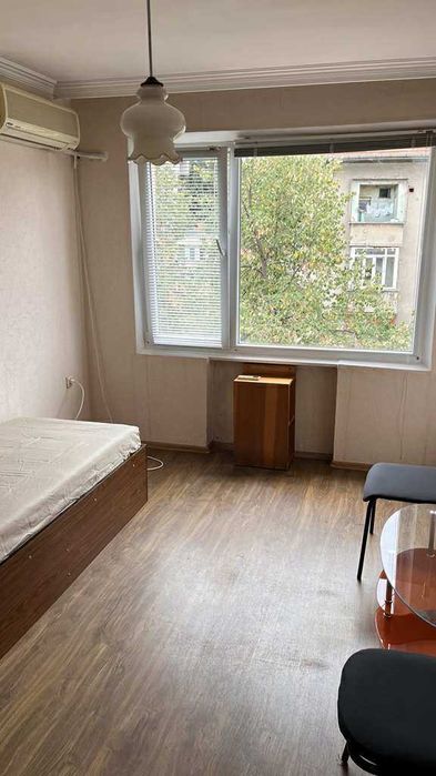 Дава се под наем Двустаен апартамент в София, Зона Б-18 - 62 кв.м за 408 € - Снимка #1