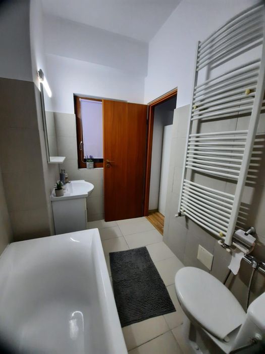 Apartament 2 camere modern, bloc nou - Pitesti, Parcare subterana