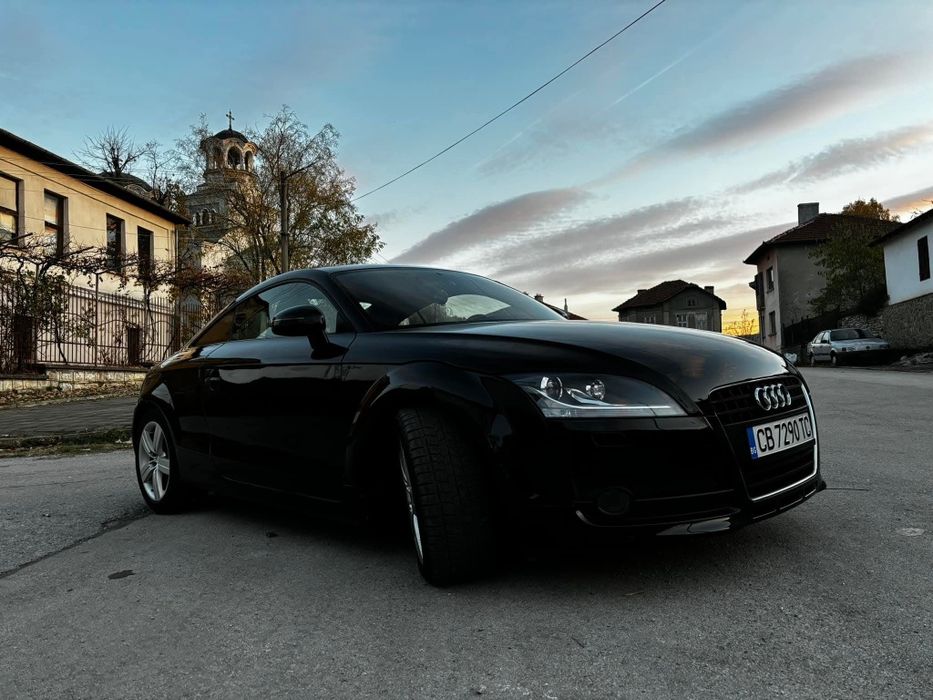 Audi TT новият модел всичко редовно и обслужено