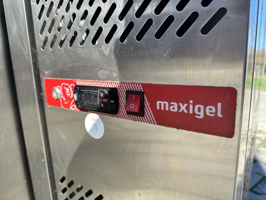 Frigider profesional