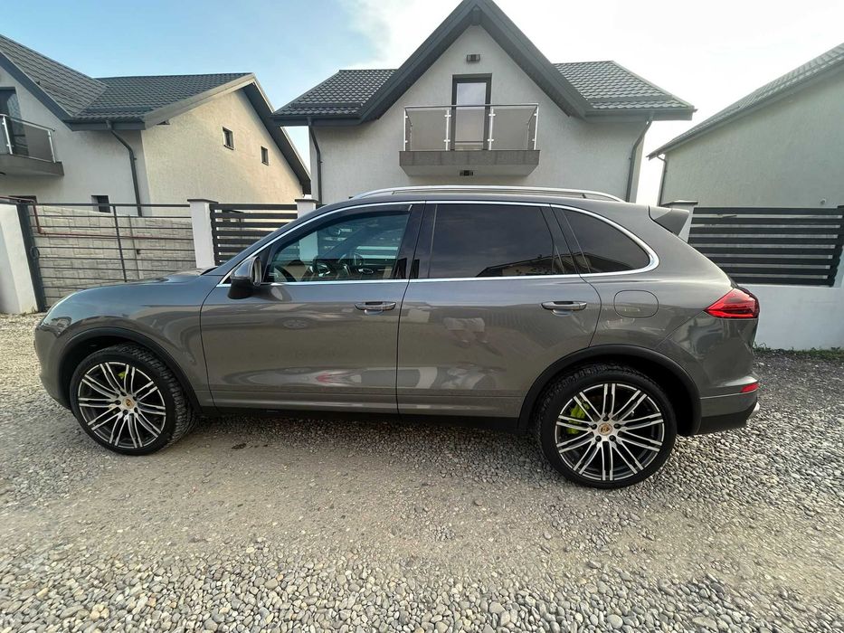 Vand Porsche Cayenne S E-Hybrid, 2015, TVA Deductibil