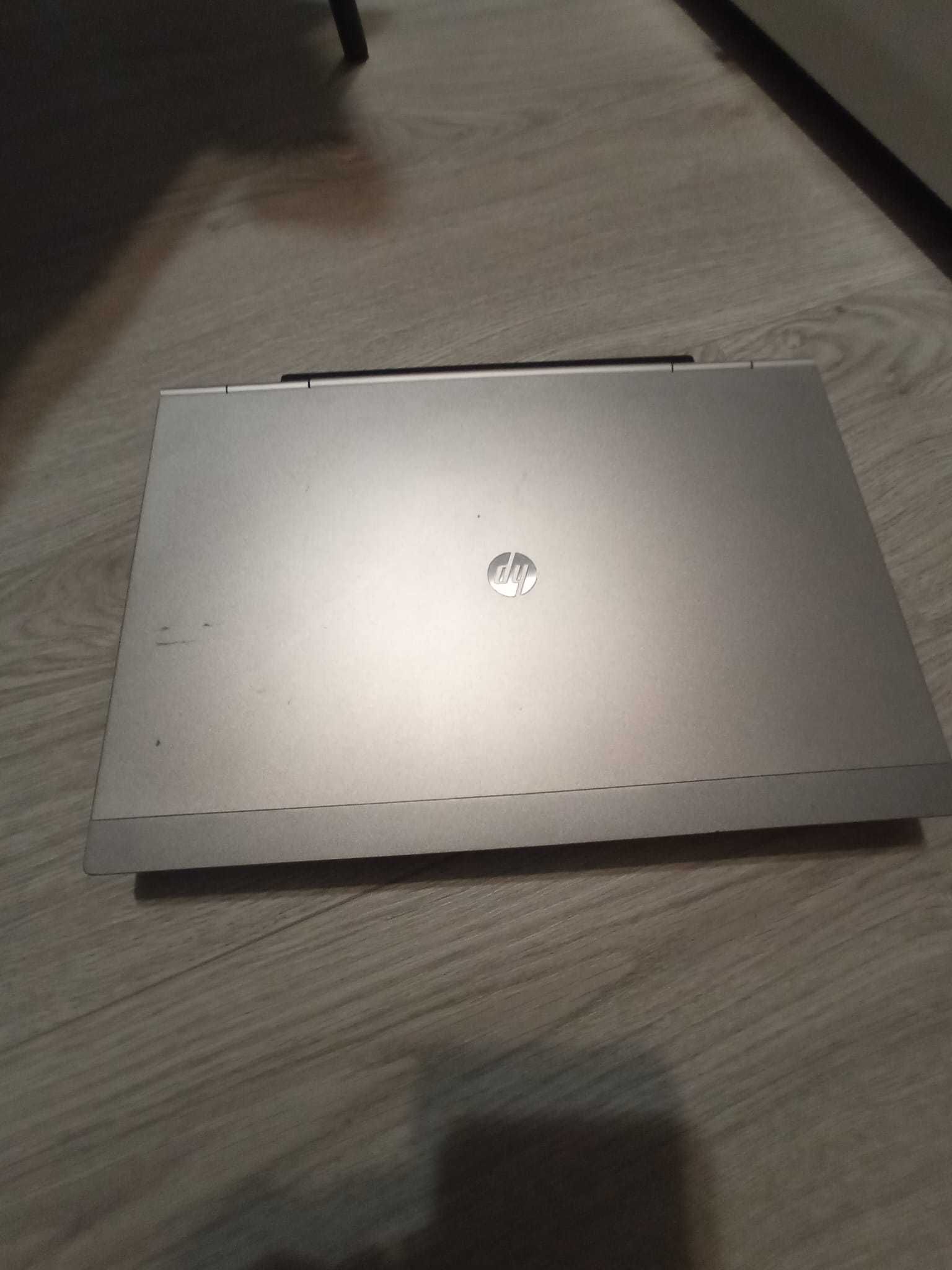 HP Elitebook 2570p pentru piese