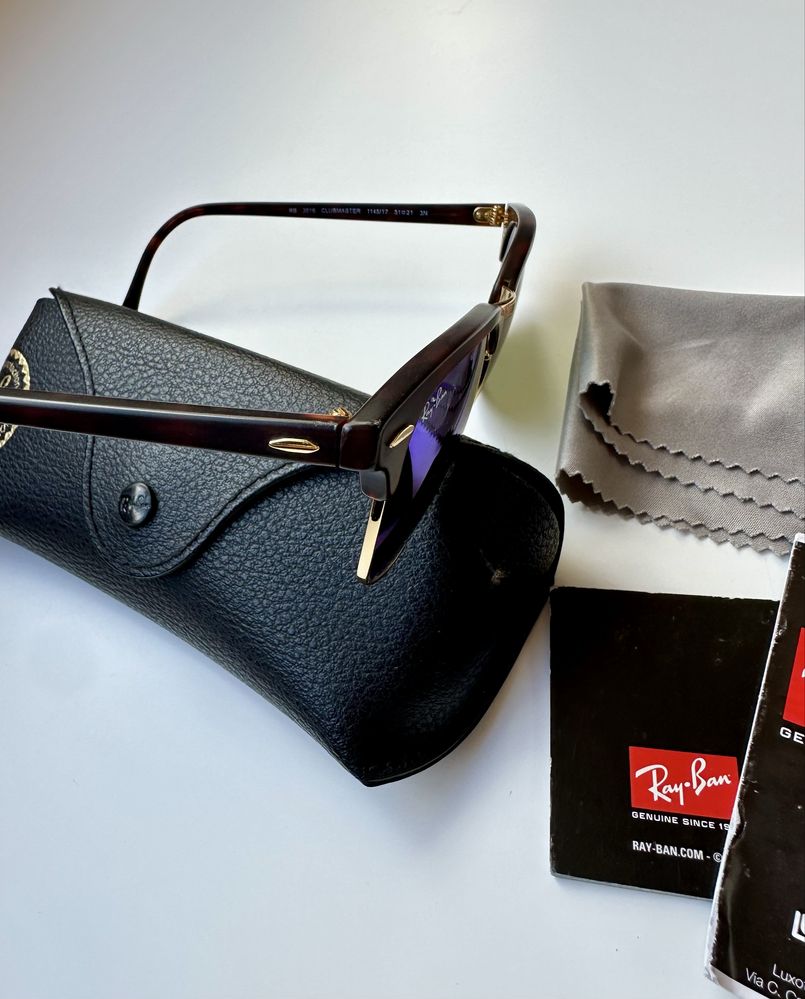 Ray Ban RB3016 Clubmaster 51/21