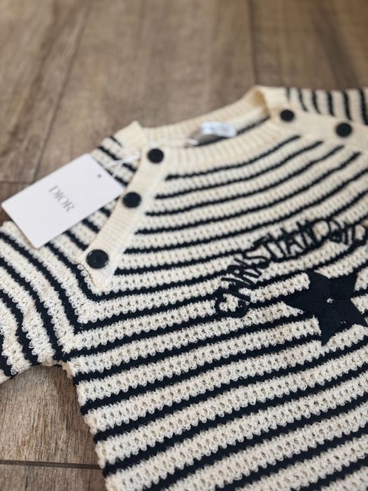 Дамски пуловер нов