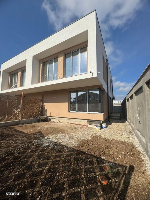 Vila P+1 Cuplată - Corbeanca, Petresti - La Cheie