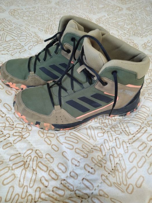 Маратонки Adidas