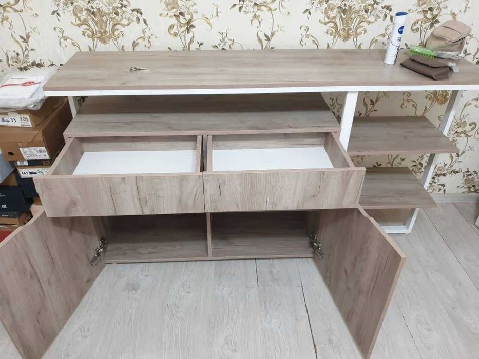 Шкаф под телевизор