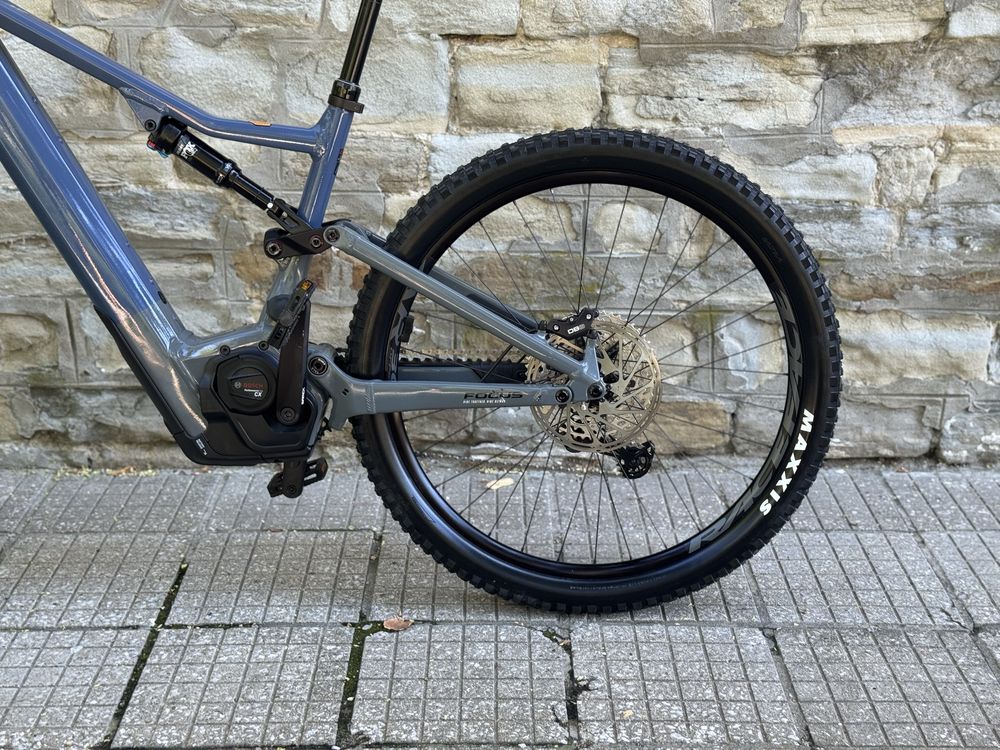 Електрически велосипед E-bike FOCUS JAM2 750 ( L размер)