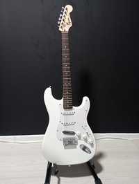 Squier Stratocaster Bullet  H-S-S
