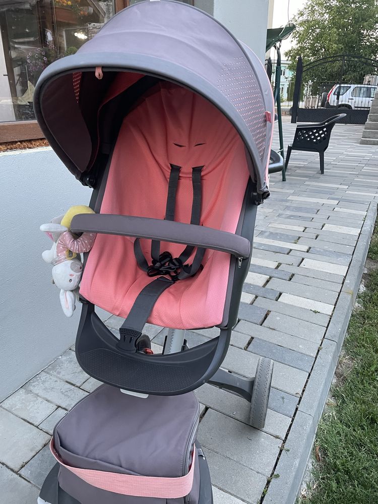Детска количка Stokke V6
