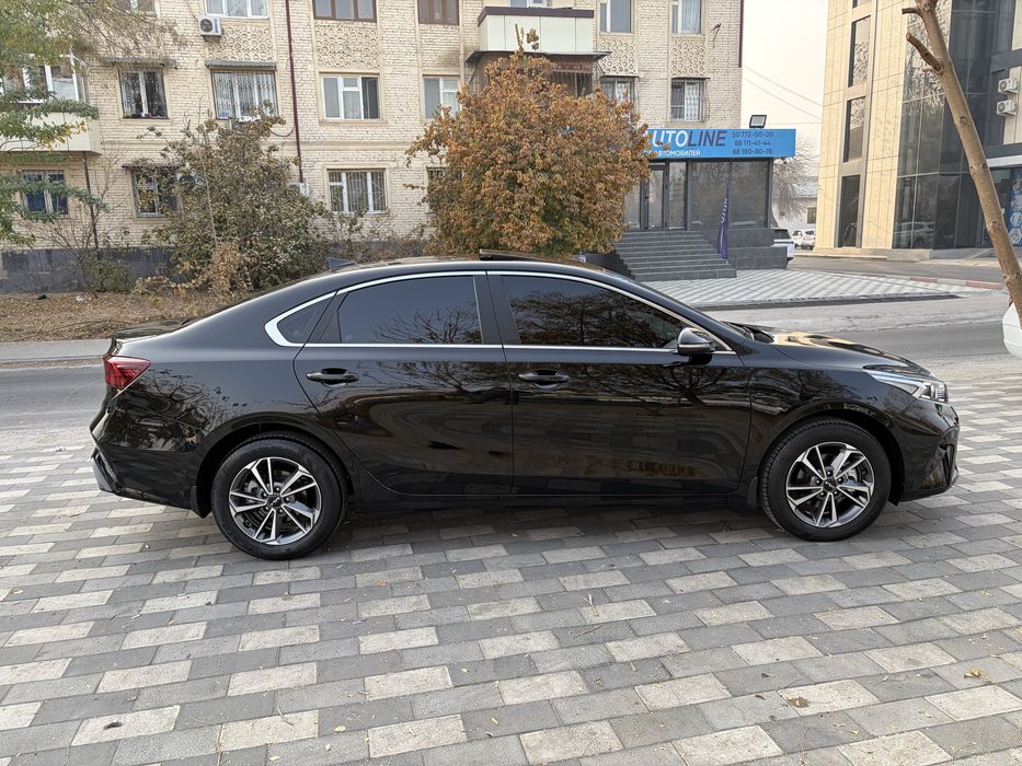 Kia cerato full 2023 yil