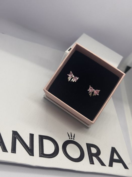 Пандора обеци Pandora