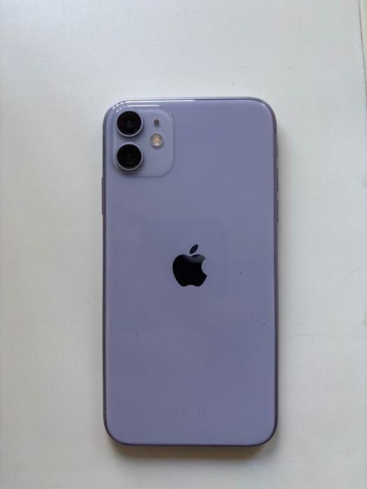 Продам iPhone 11