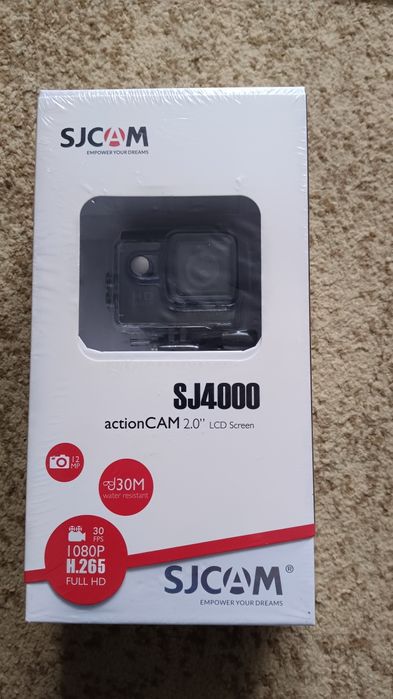 Экшен камера новая