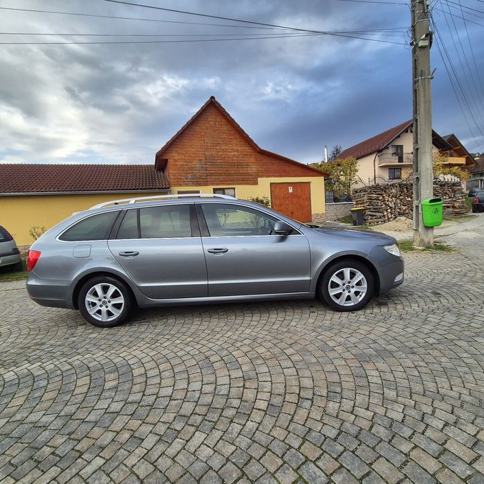 Skoda Superb , diesel ,170 CP ,4x4 ,navi ,Garantie ,Germania ,2010