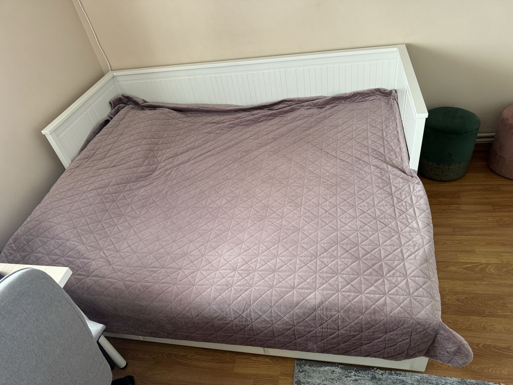 Vand pat divan Ikea