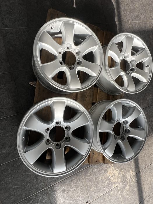 Оригинални джанти Toyota Land Cruiser 120 . Гуми Michelin