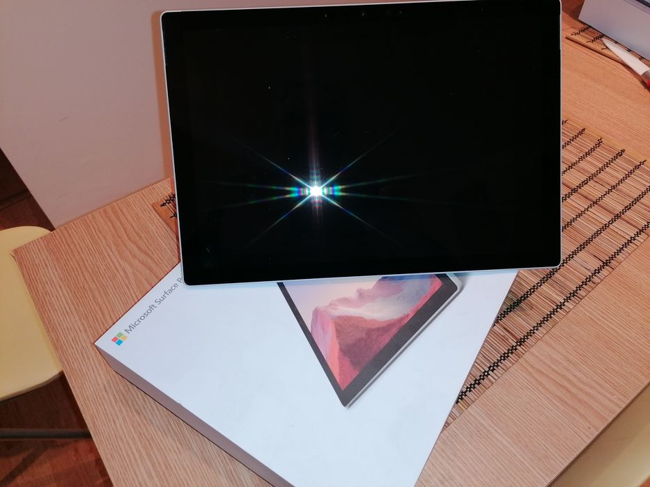 Microsoft Surface Pro7