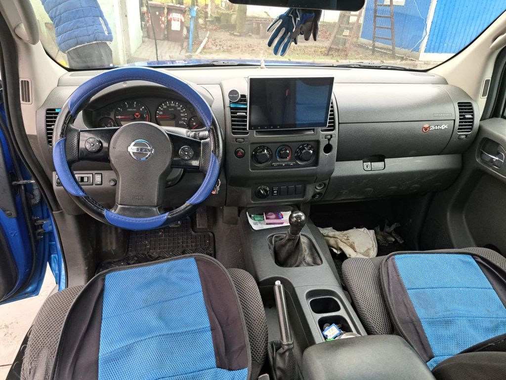 Nissan Navara D40