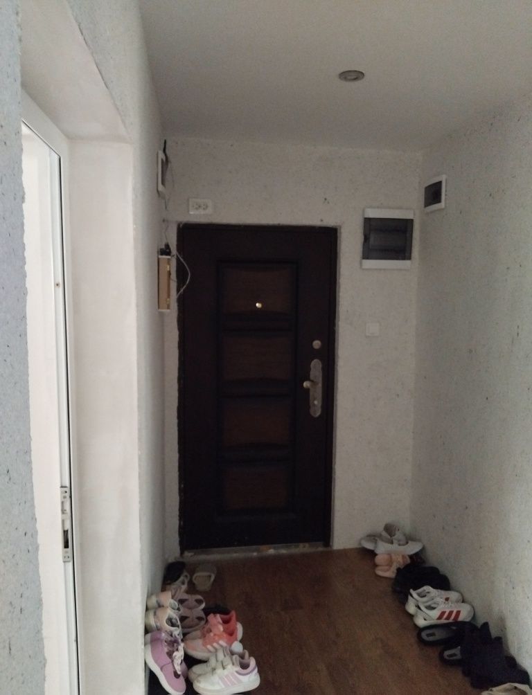 Продава къща в с.Усойка общ.Бобошево