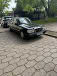 Mercedes w124 e200 benzina manuala stare foarte buna