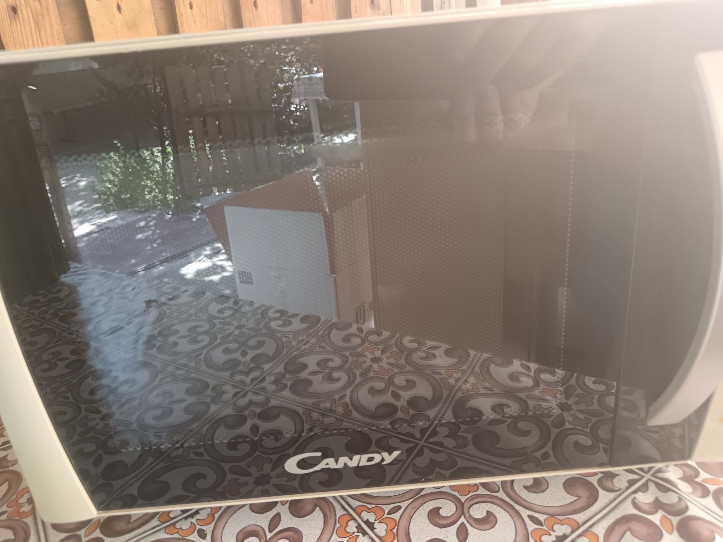 Cuptor cu microunde digital Candi