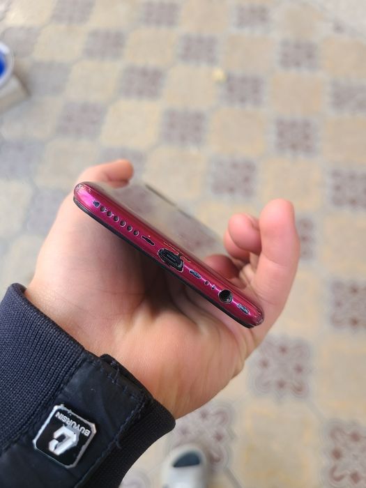 Infinix hot 10 [64gb]