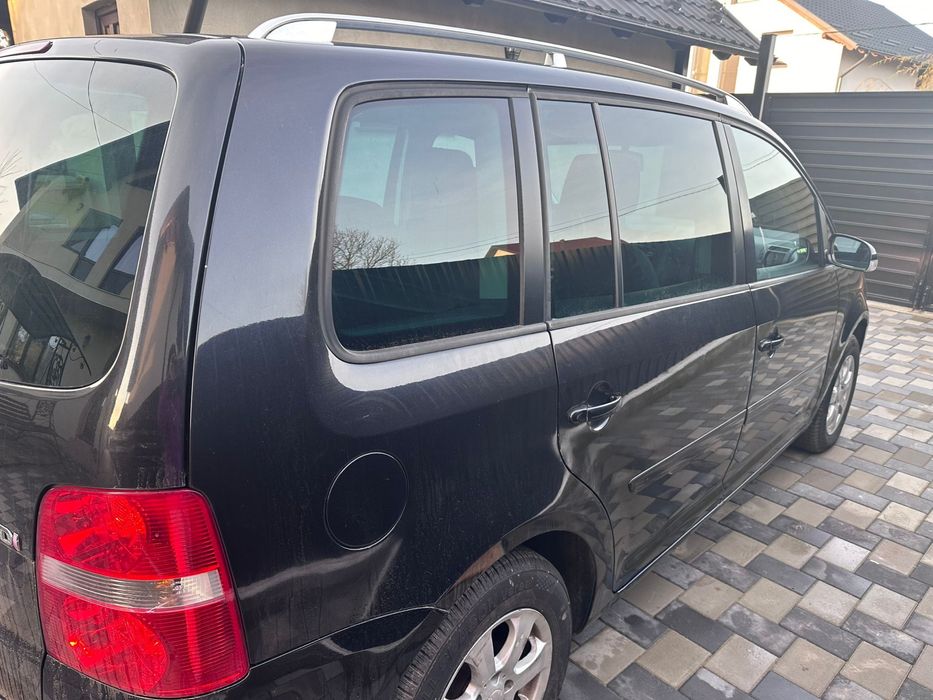 VolksWagen Touran 2004