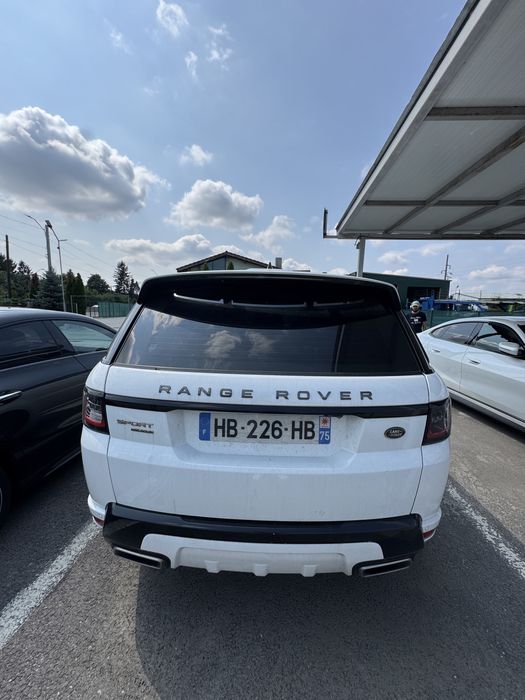 Range Rover Sport Hse Facelift Alb perla 306 cp probleme la motor