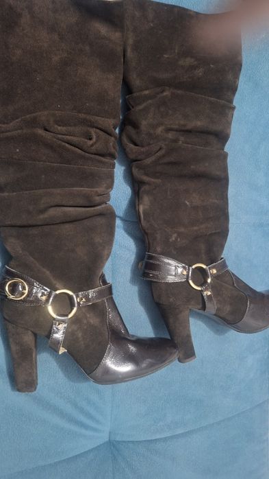 Бесплатно  срочно 36 размер