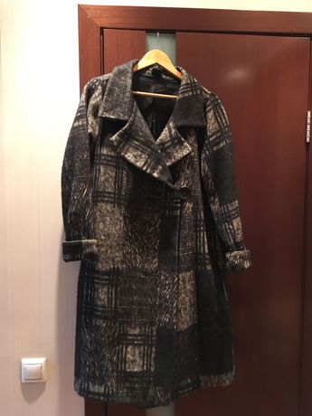 Пальто женское демисезонное шерстянное