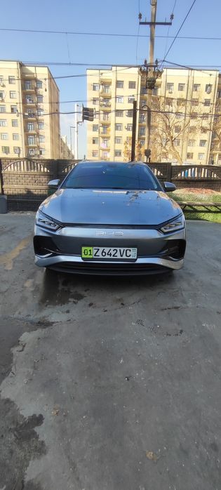 Byd e2 сотилади электро кар