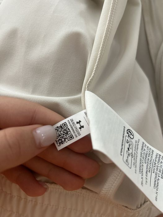 Ново яке /горнище Undr Armr