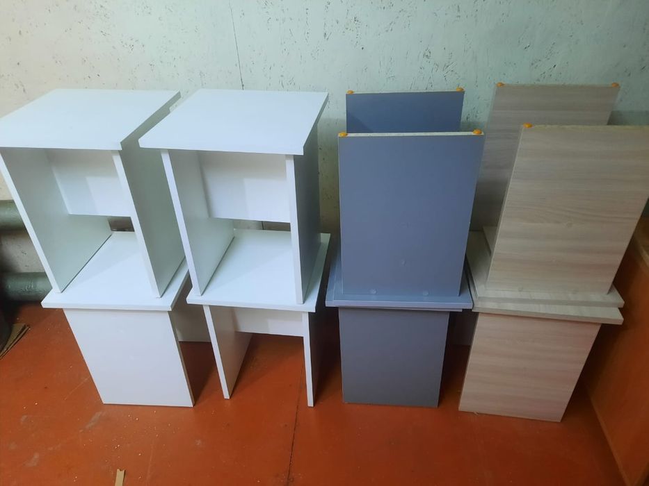 ПРОДАМ Табуретку новые