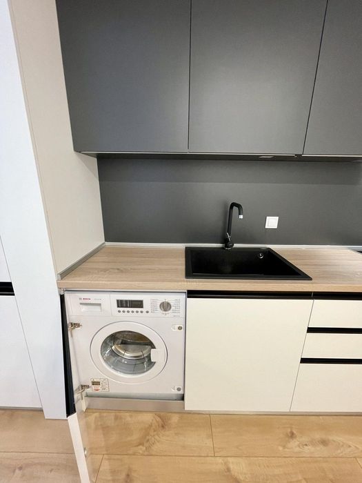 Дава се под наем Едностаен апартамент в София, Студентски град - 47 кв.м за 550 € - Снимка #2