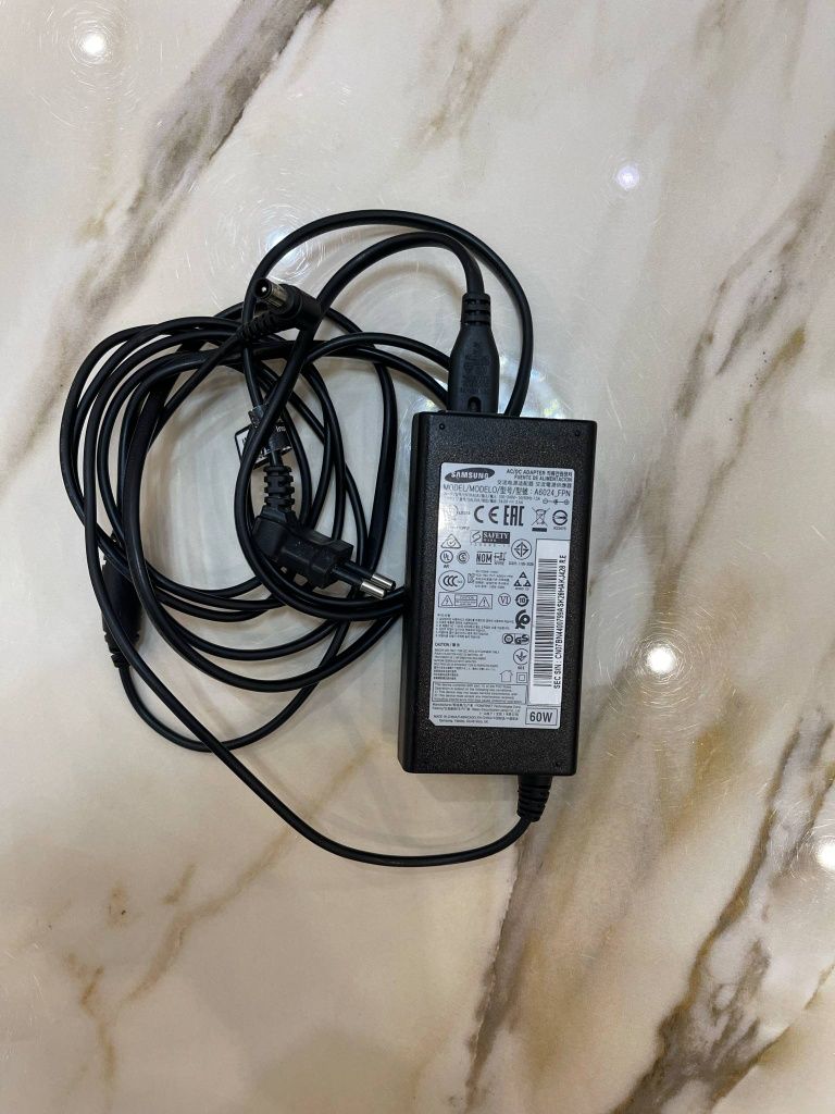 Саундбар SAMSUNG HW-J355