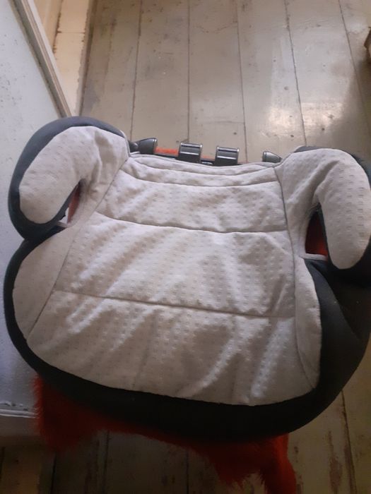 Две столчета за кола