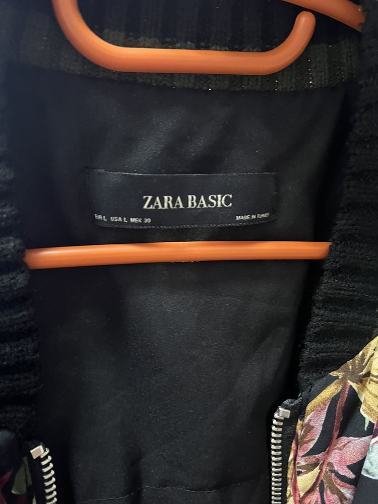 Яке тип бомбър  Zara