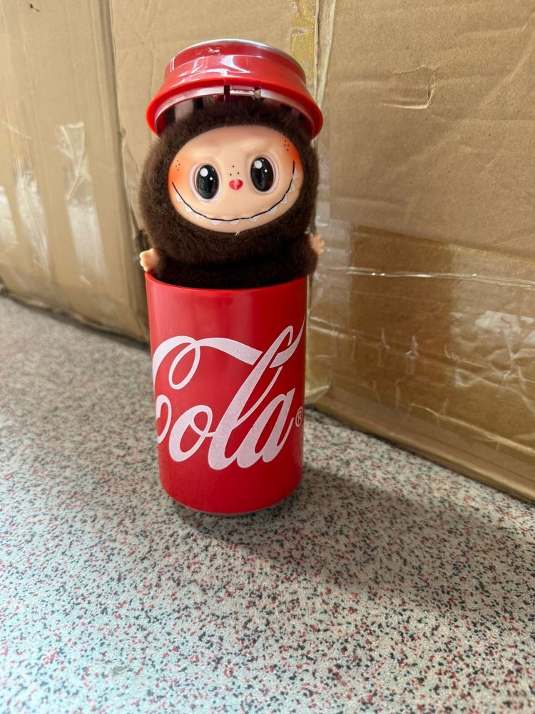 Labubu coca cola