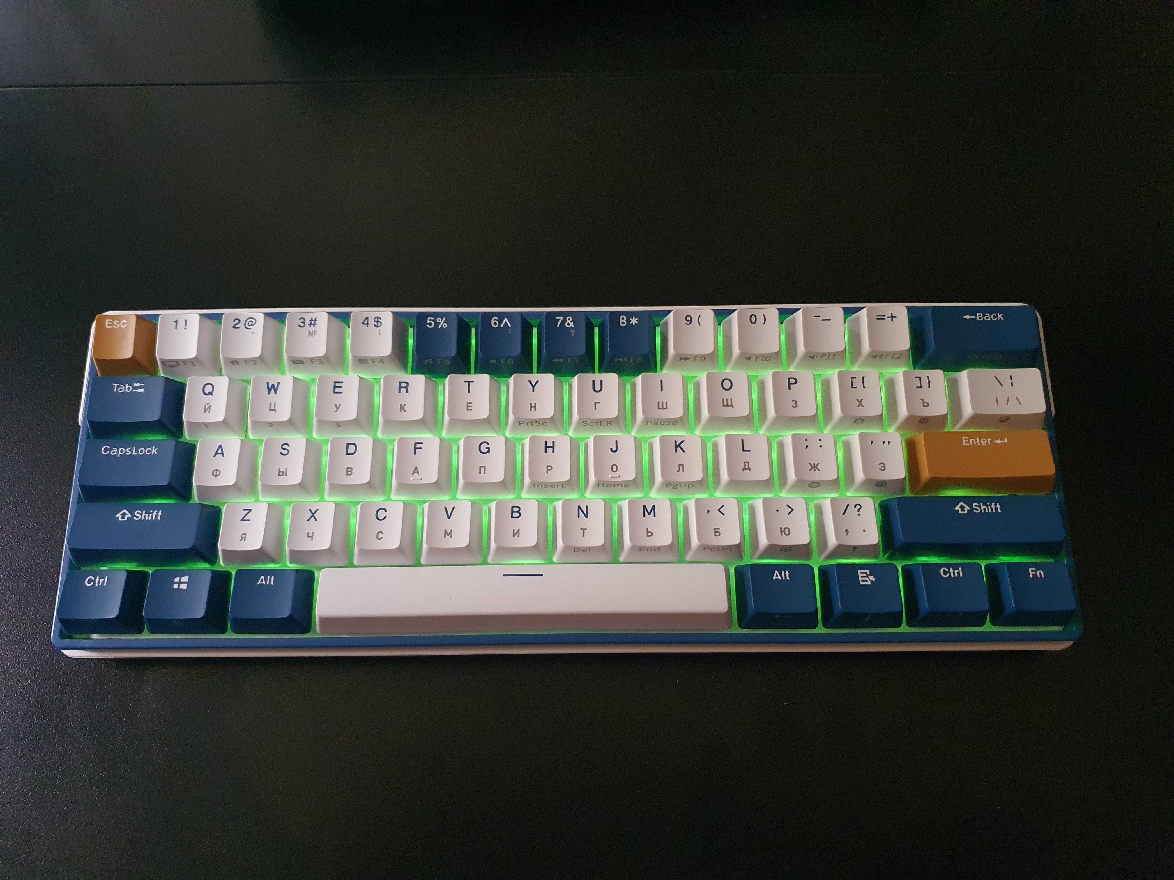 Механическая клавиатура Royal Kludge RK61Plus (60%, hotswap, RGB)